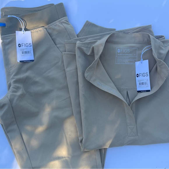 Figs Other - Figs Scrub Set Sandstone Size Small
